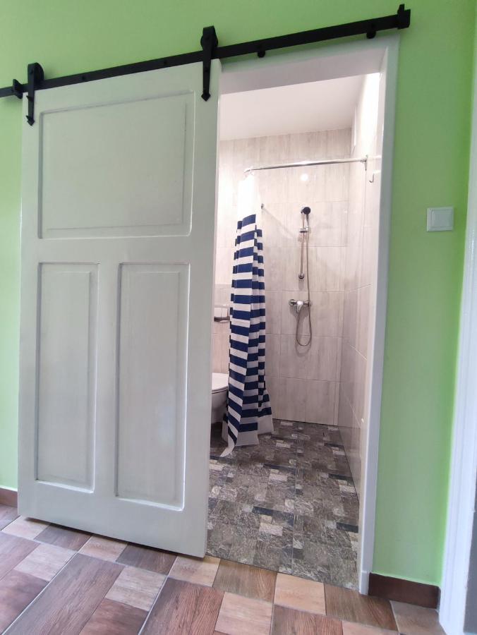 Appartement Zacisze Pod Bukami à Gornica Extérieur photo