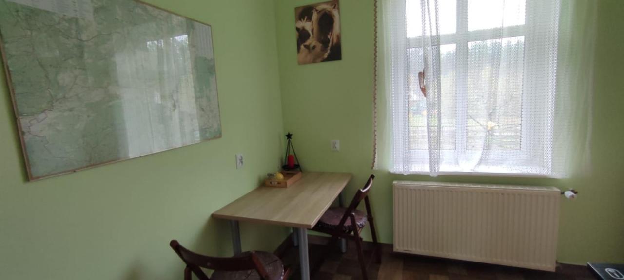 Appartement Zacisze Pod Bukami à Gornica Extérieur photo